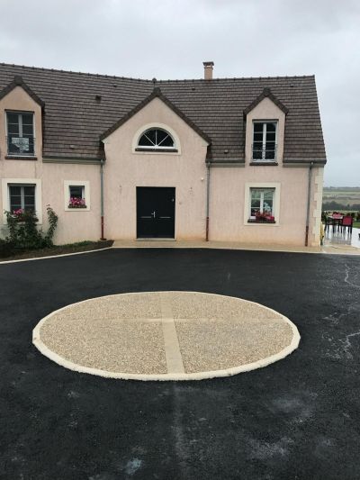 Aménagement de cour, trottoirs, rond point - Rousselat Travaux Publics